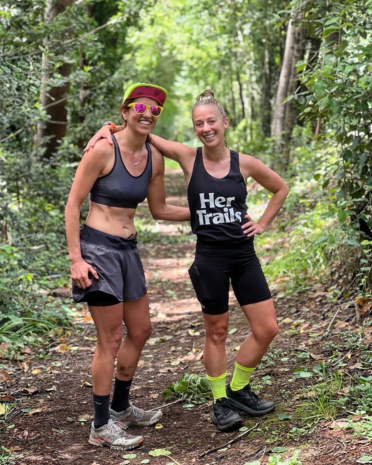 Her Trails x 2XU Light Speed Tech Singlet