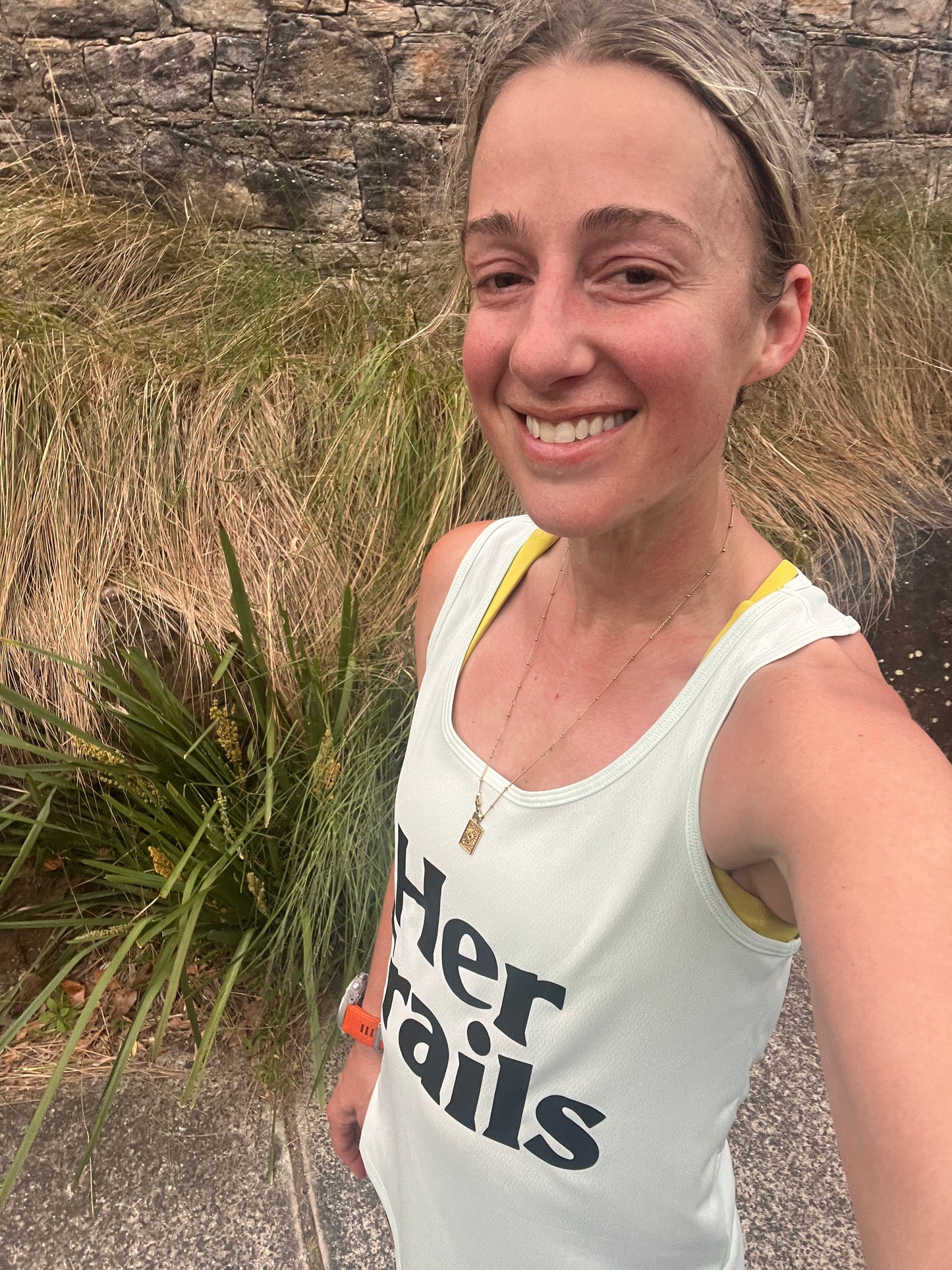Her Trails x 2XU Technical Singlets